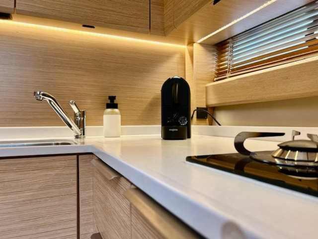 Huswell - Bateau Coco Luxury Yacht In *